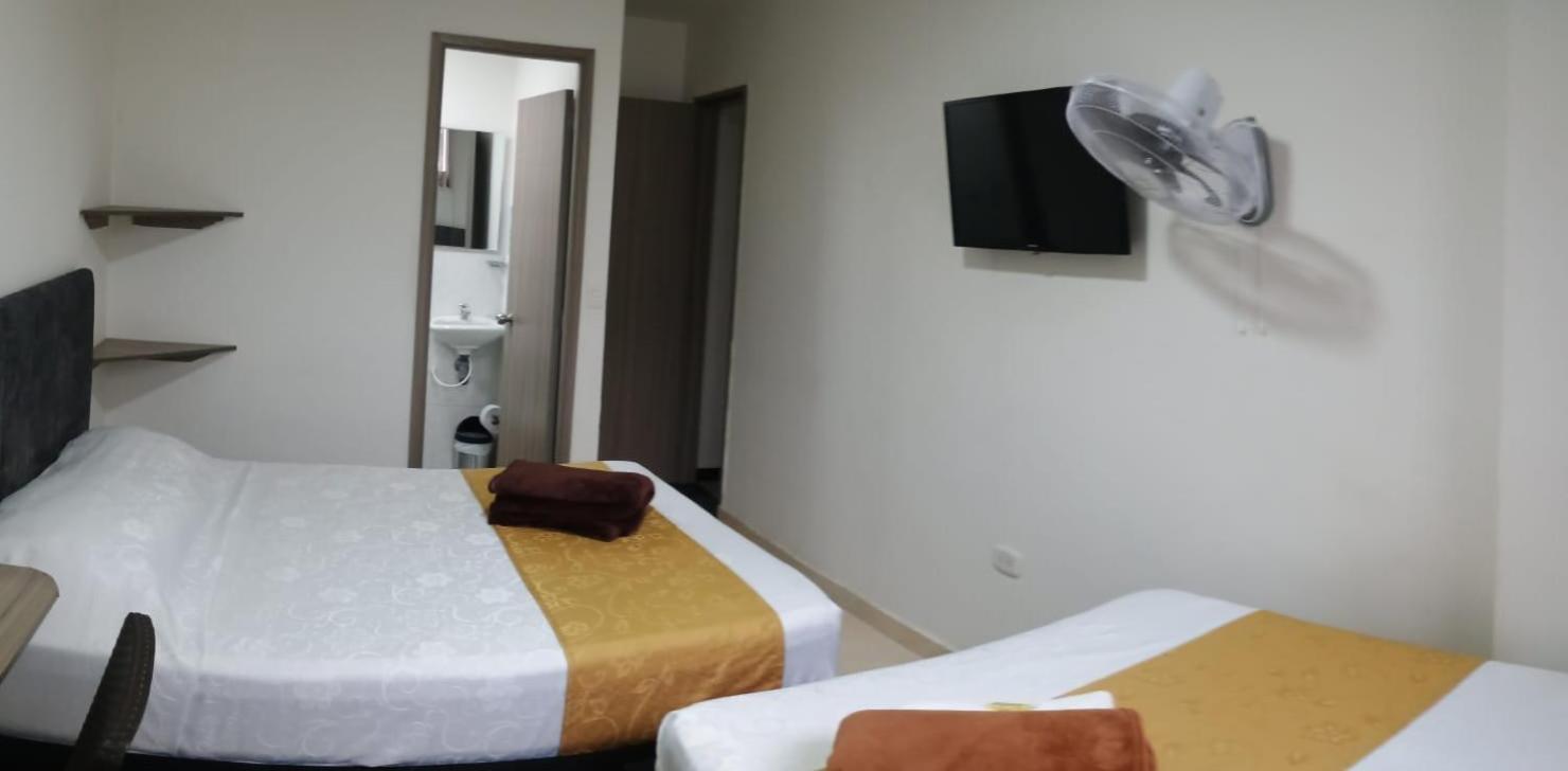 Hotel Cafe Estrella Armenia  Ngoại thất bức ảnh
