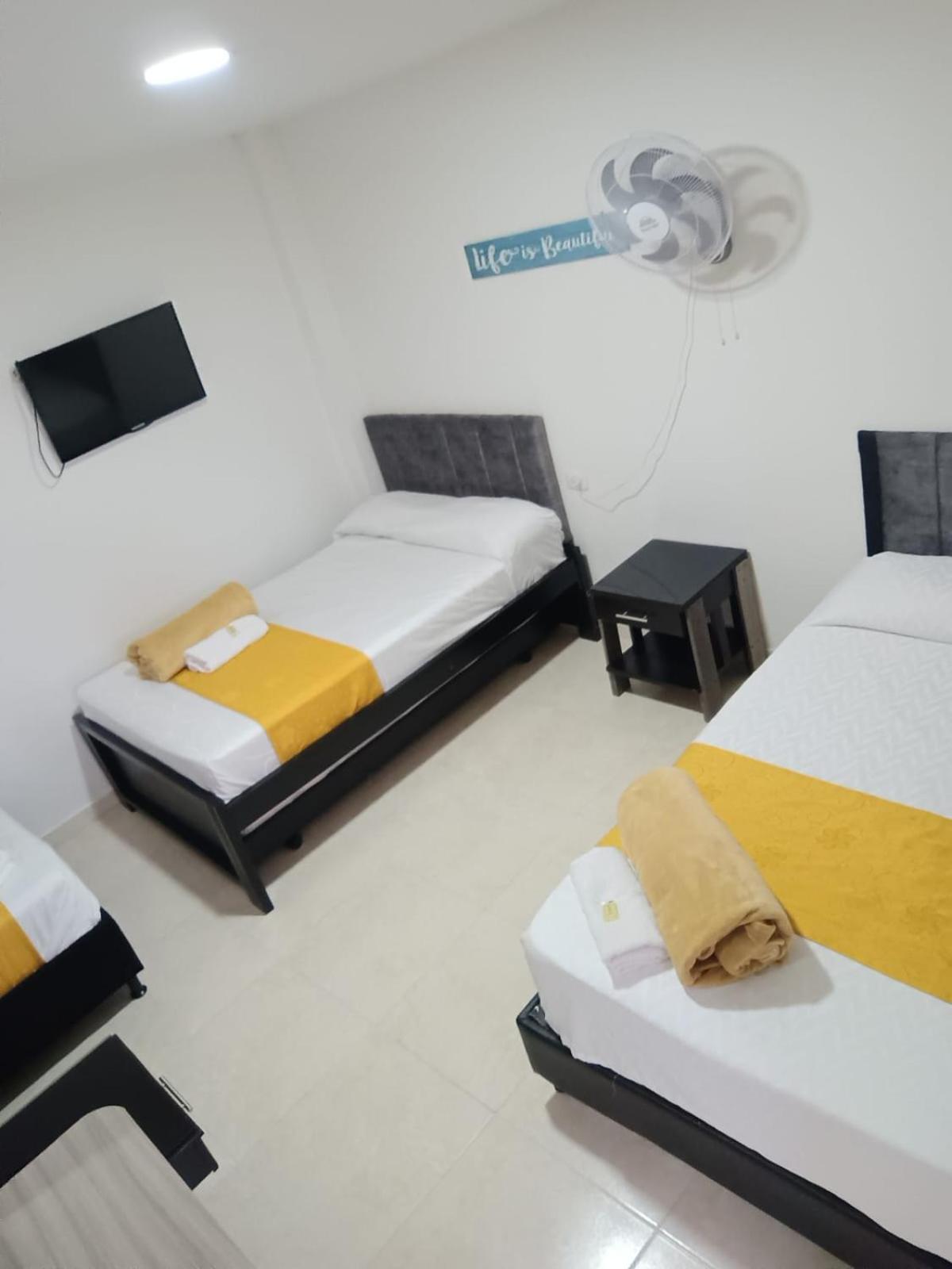 Hotel Cafe Estrella Armenia  Ngoại thất bức ảnh