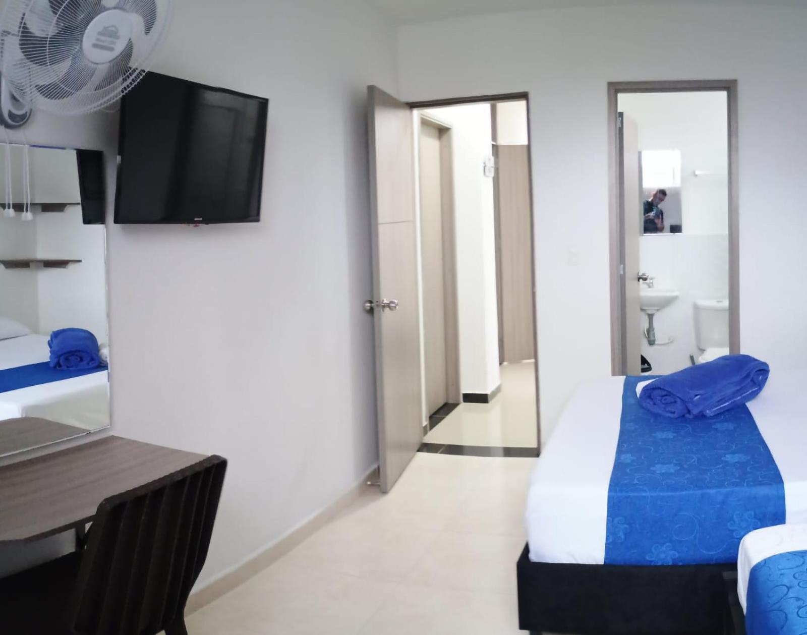 Hotel Cafe Estrella Armenia  Phòng bức ảnh